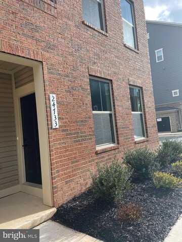 24733 MONK MEADOWS, STERLING, VA 20166