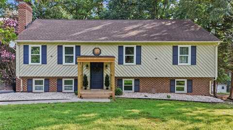 108 Moultire Place, Lynchburg, VA 24502