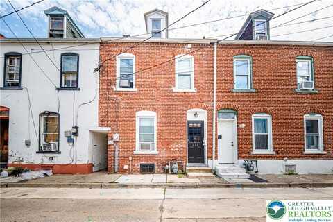 213 N Peach Street, Allentown, PA 18102
