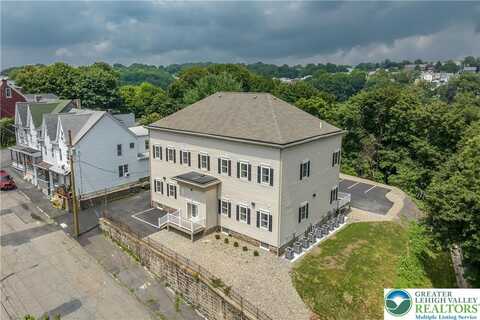 418 W Race Street unit: 4, Pottsville, PA 17901