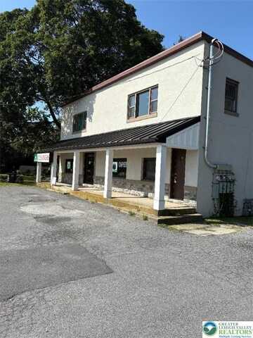 3837 Bath Pike, Hanover Twp, PA 18017