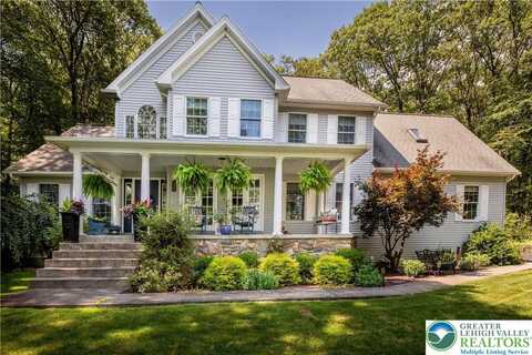 855 Constitution Avenue, PEN ARGYL, PA 18072