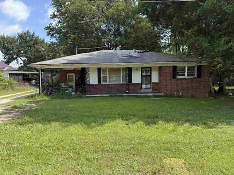 107 ASH ST, Bruceton, TN 38317