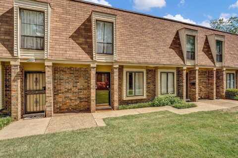 6635 POPLAR WOODS, Germantown, TN 38138