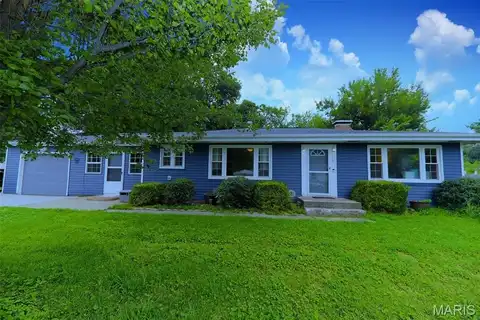 210 3rd Street, Collinsville, IL 62234
