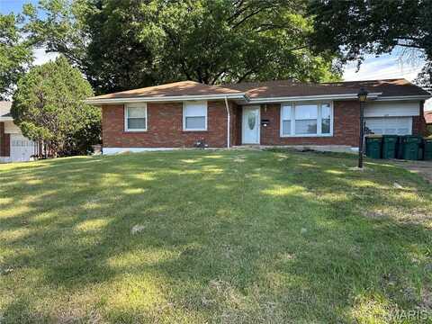 1109 Bluegrass Drive, Saint Louis, MO 63137