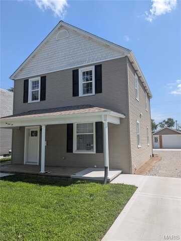 242 E Lorena, Wood River, IL 62095