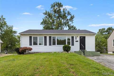 840 La Crosse Drive, Florissant, MO 63031