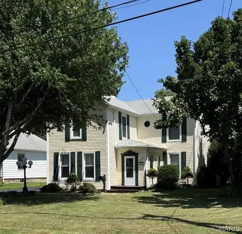 914 N Center Street, Collinsville, IL 62234