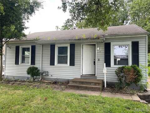 334 Lancashire Road, Saint Louis, MO 63137