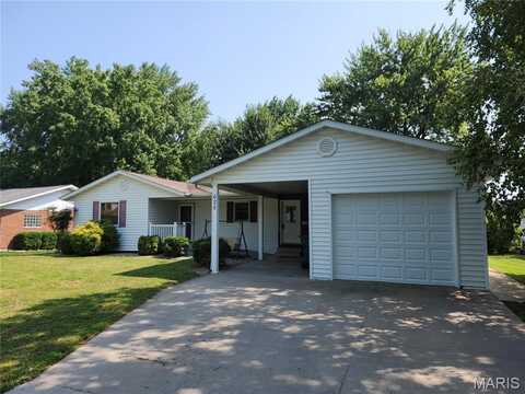 620 S 6th Street, Breese, IL 62230