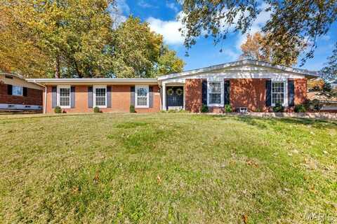 834 Westwood Drive, Ballwin, MO 63011