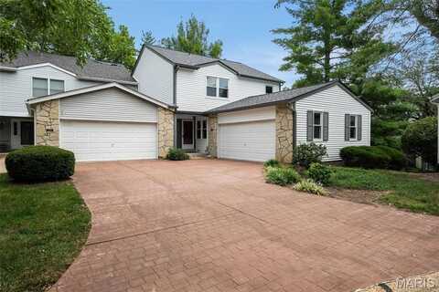 1556 Charlemont Drive, Chesterfield, MO 63017