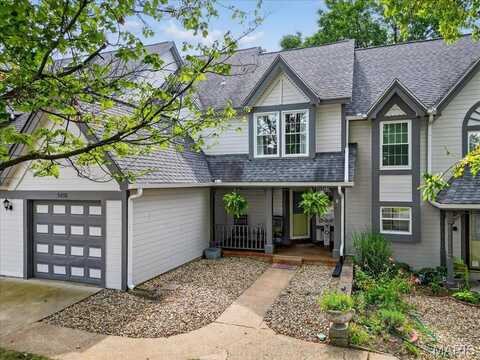 5498 Bourbeuse Common, Weldon Spring, MO 63304