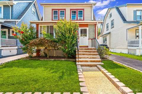 18 Orchard Road, Maplewood, NJ 07040