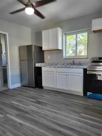 123 NW 59th St, Miami, FL 33127