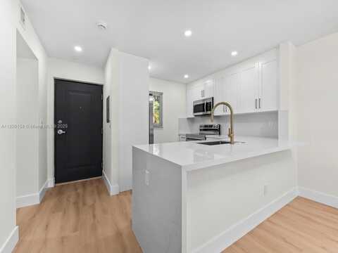 7850 Camino Real, Miami, FL 33143