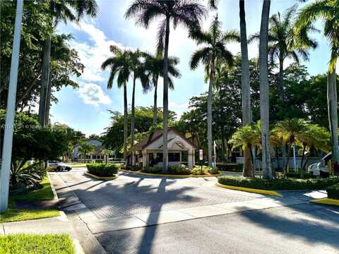 14020 SW 91st Ter, Miami, FL 33186