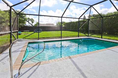 23330 Sedawie Dr, Boca Raton, FL 33433