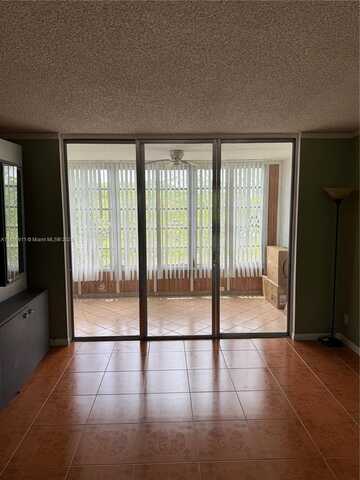 3001 NW 48th Ave, Lauderdale Lakes, FL 33313