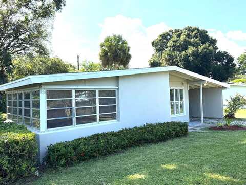 2045 79th Ave, Vero Beach, FL 32966