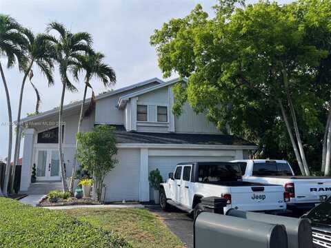 5306 SW 153rd Pl S, Miami, FL 33185
