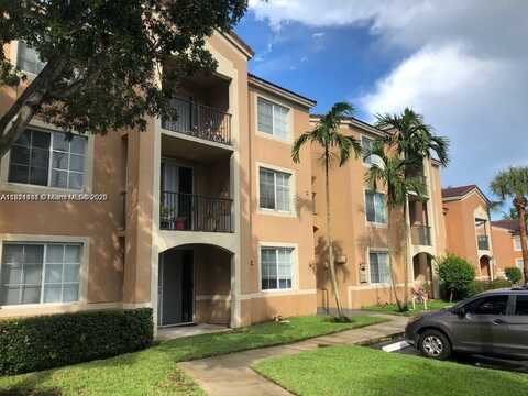8010 N Nob Hill Rd, Tamarac, FL 33321