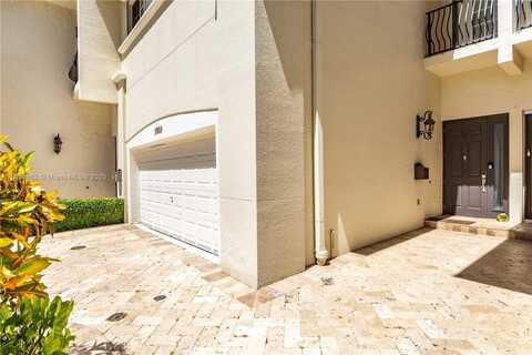 5003 NE London Walk Ter, Miami, FL 33138
