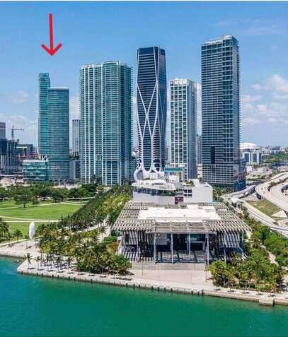 888 Biscayne Blvd, Miami, FL 33132