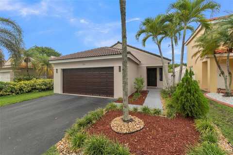 1592 S Salerno Cir, Weston, FL 33327