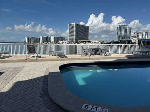 2016 Bay Dr, Miami Beach, FL 33141