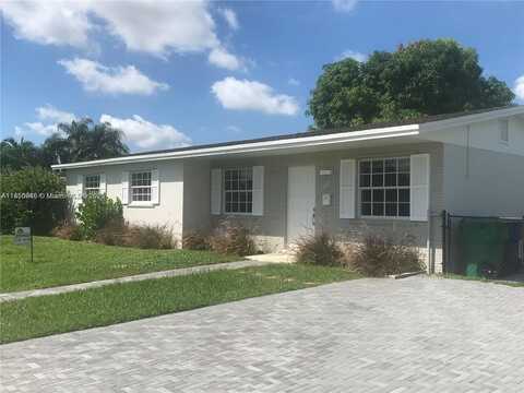 17940 NW 85th Ave, Hialeah, FL 33015