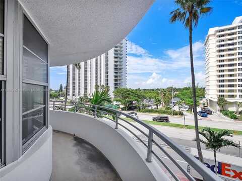 5555 Collins Ave, Miami Beach, FL 33140