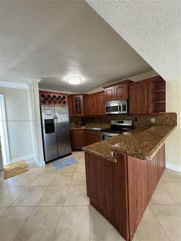 2740 W 76th St, Hialeah, FL 33016
