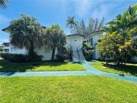 18740 NE 18th Ave, Miami, FL 33179