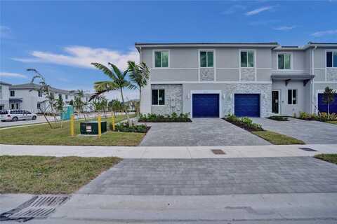 633 SE 14th Ct, Homestead, FL 33034