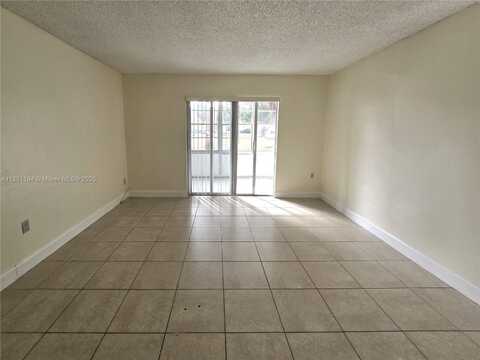 4334 NW 9th Ave, Deerfield Beach, FL 33064