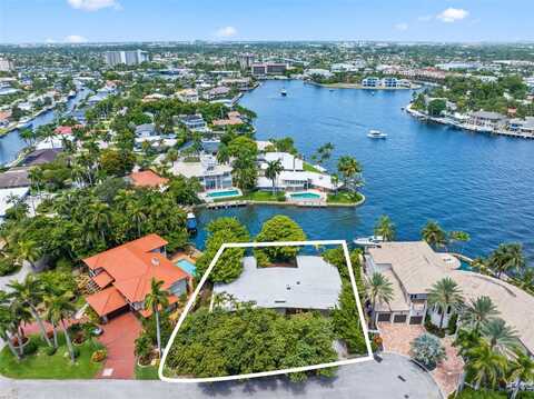 2587 SE 8th St, Pompano Beach, FL 33062