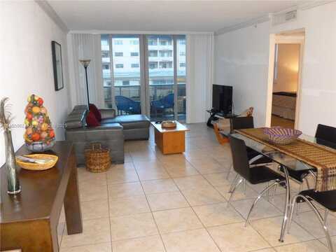 401 69th St, Miami Beach, FL 33141