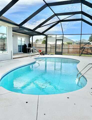 120 Hombre Circle, Other City - In The State Of Florida, FL 32407