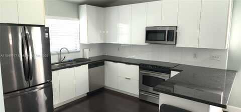 49 E Tara Lakes Dr E, Boynton Beach, FL 33436