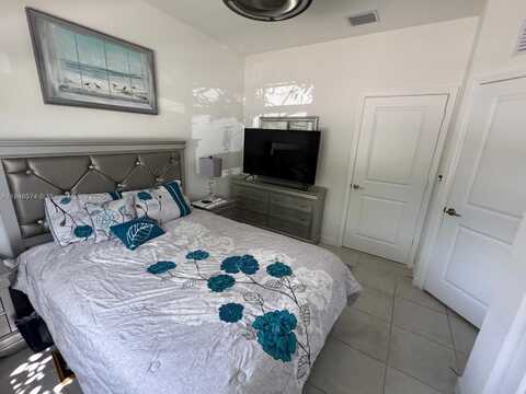 18236 SW 148th Rd, Miami, FL 33187