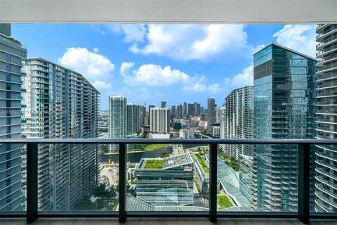 45 SW 9th St, Miami, FL 33130