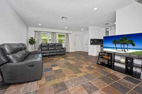 1619 NW 9th Ave, Fort Lauderdale, FL 33311