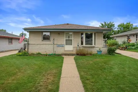 3623 S 94th St, Milwaukee, WI 53228