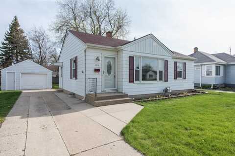 1915 31st St, Kenosha, WI 53140