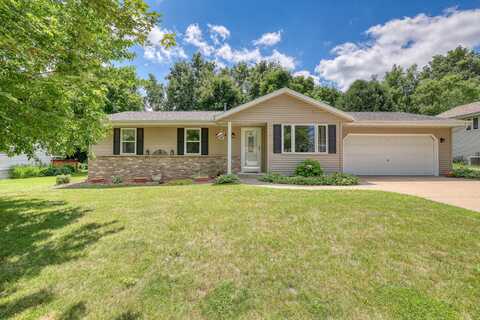 N164w20145 Juniper St, Jackson, WI 53037