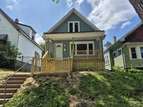 3415 N 2nd St, Milwaukee, WI 53212
