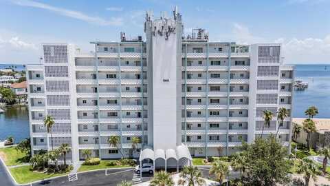 1365 SNELL ISLE BOULEVARD NE, Saint Petersburg, FL 33704