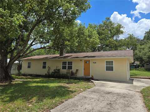 240 E BEACH STREET, GROVELAND, FL 34736